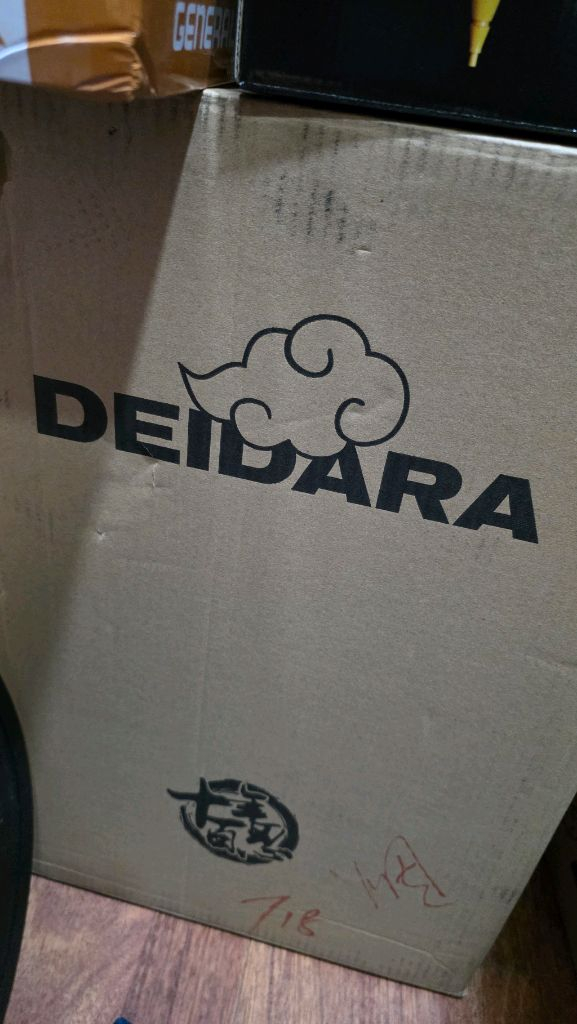 십년백인 데이다라 나루토 레진 피규어 팝니다! 이미지