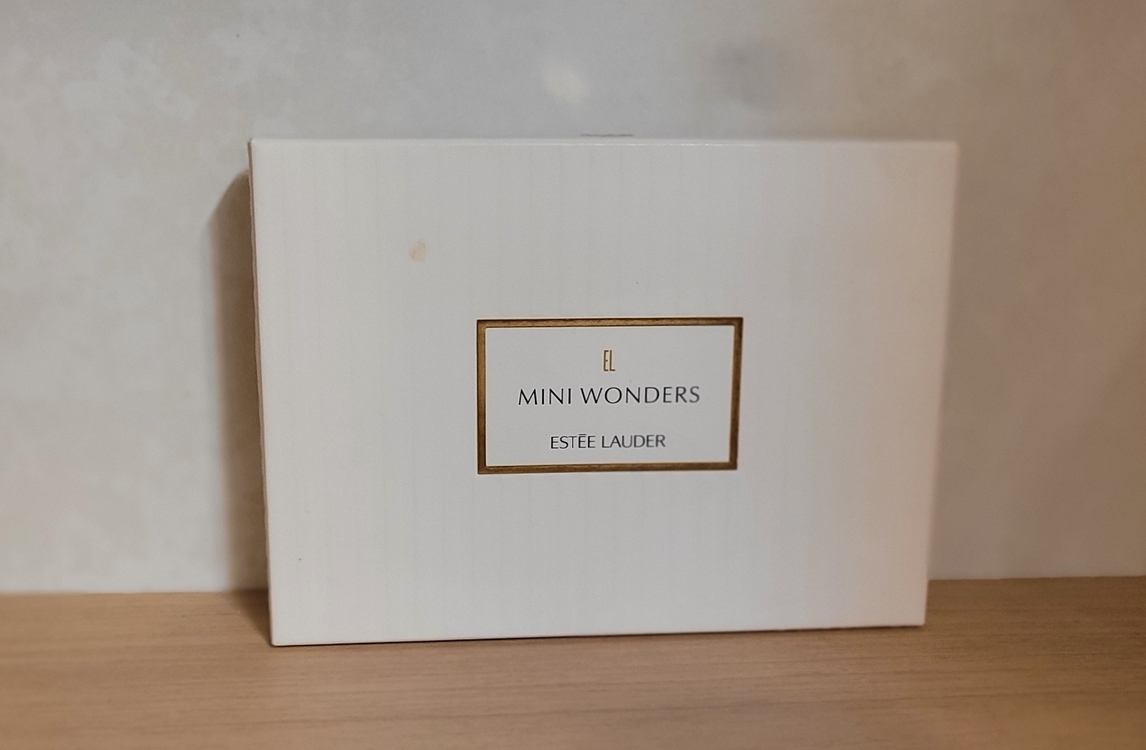 에스티로더 - 미니 원더스 디스커버리 세트 (여성 향수, 샘플) 이미지