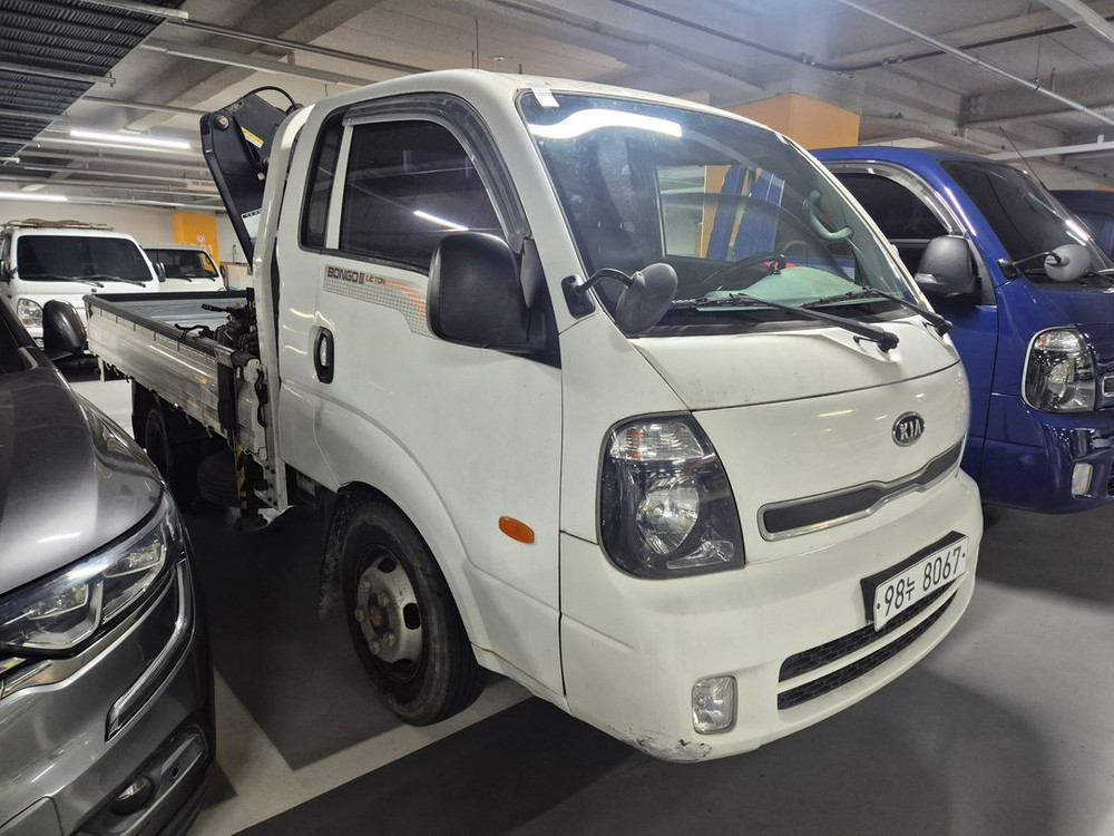 1.2톤크레인 동해433L 봉고3 카고크레인 13년식 1톤트럭크레인 중고 매매 이미지