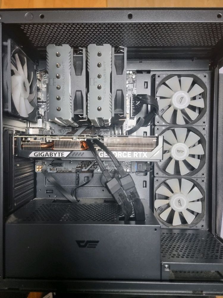 7800X3D 5070조립PC 32gb/1tb 데스크탑 완본체 이미지