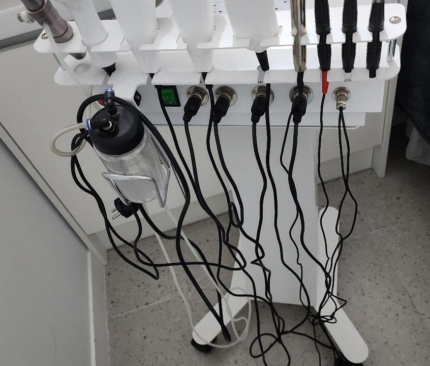 스킨프로플러스 종합미용기기(에스테틱/피부관리기) 이미지