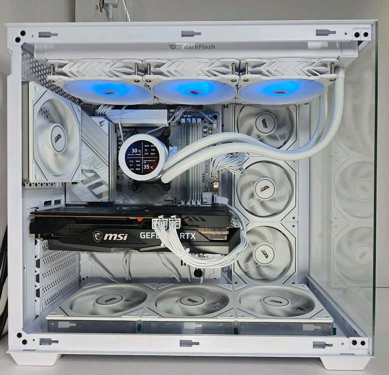 (새제품 화이트)9800X3D, RTX5070Tl, B850M, 수랭쿨러, 850W GOLD, 방송게이밍컴퓨터본체--4