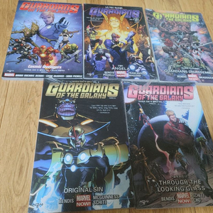 시공사 가디언즈 오브 더 갤럭시 만화책 전5권 팝니다!