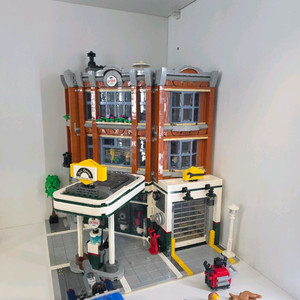 레고 모듈러 코너정비소10264 1회조립 최상품