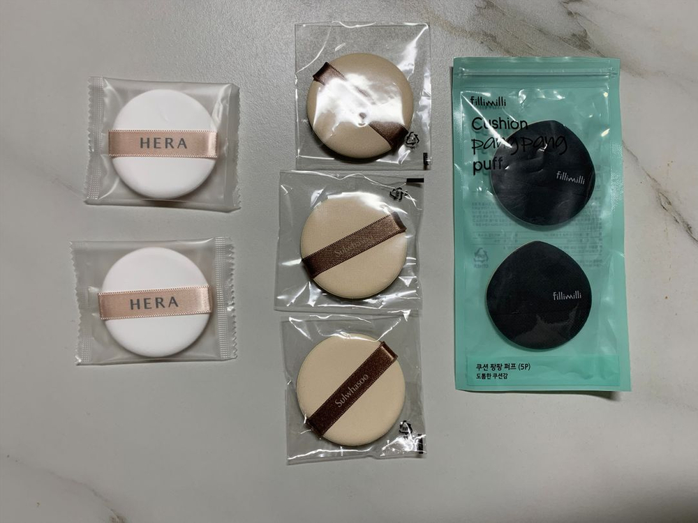 필리밀리 헬로키티 하트 퍼프/ 설화수 / 헤라 쿠션 등 이미지