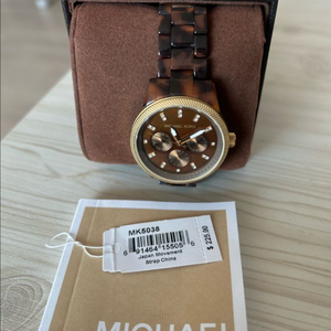 마이클코어스 여성 호피시계