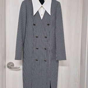 모조에스핀 카라포인트 원피스