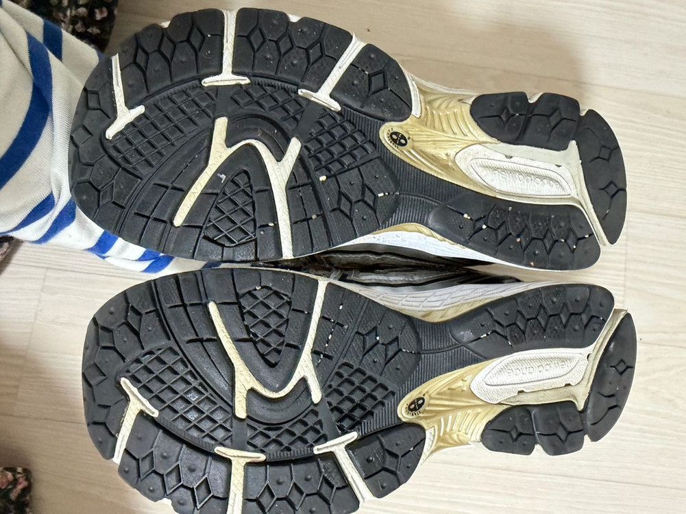 뉴발란스 210 운동화--1