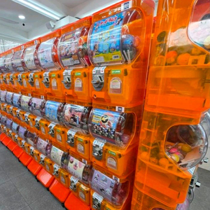 가챠기계 가챠머신 동전 지폐 교환기 이미지