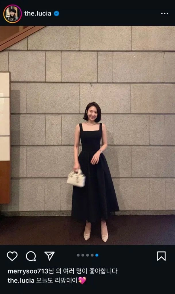 아스띠에 비엔드레스 하객룩 상견례룩 이미지