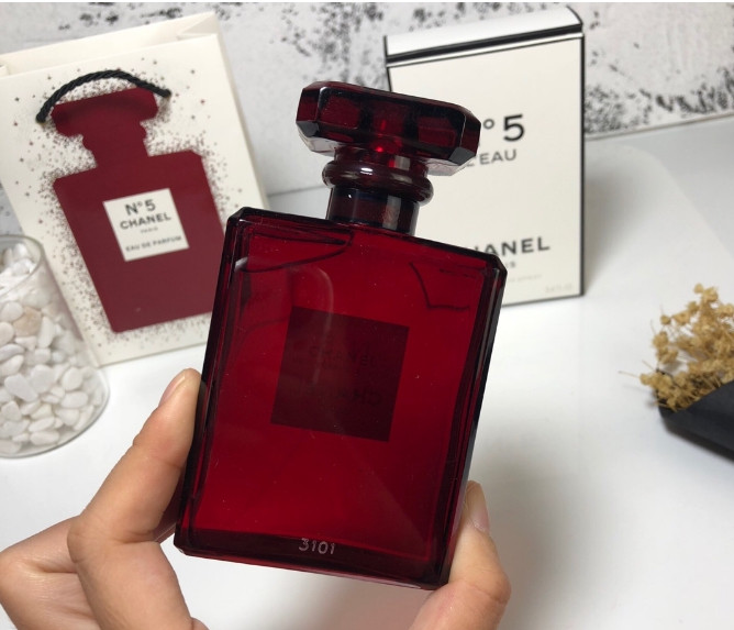 샤넬 N°5 로 레드 오 드 뚜왈렛 리미티드 에디션(레드보틀) 100ml 여성향수 이미지