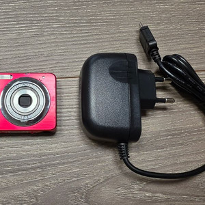 삼성 레트로 디카 핫핑크 ST30 빈티지 디지털카메라 이미지