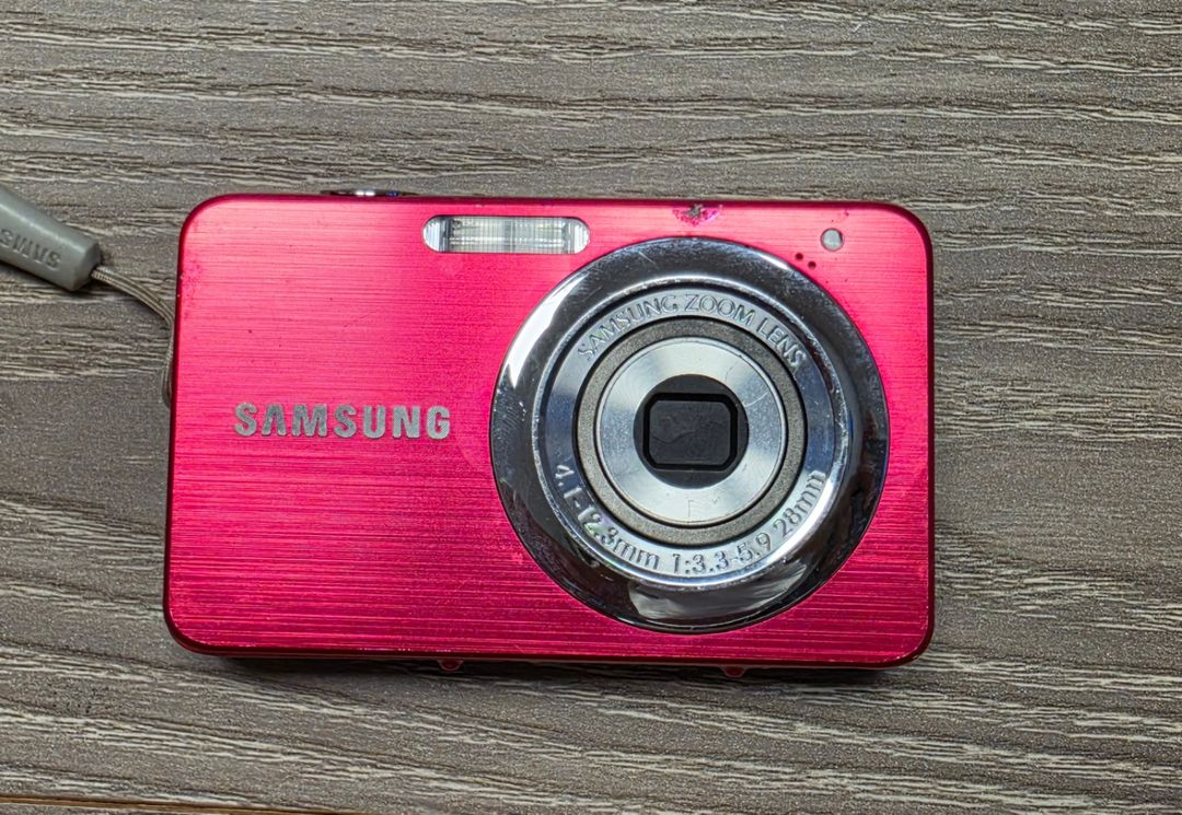 삼성 레트로 디카 핫핑크 ST30 빈티지 디지털카메라 이미지