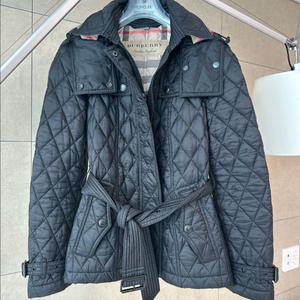 버버리 퀄팅자켓 xs