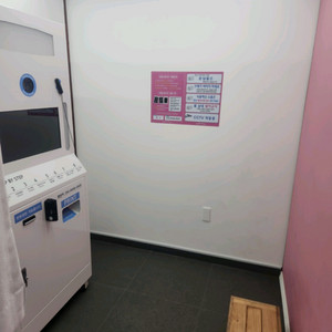 인생네컷 기계 2대 및 부자재 판매 이미지