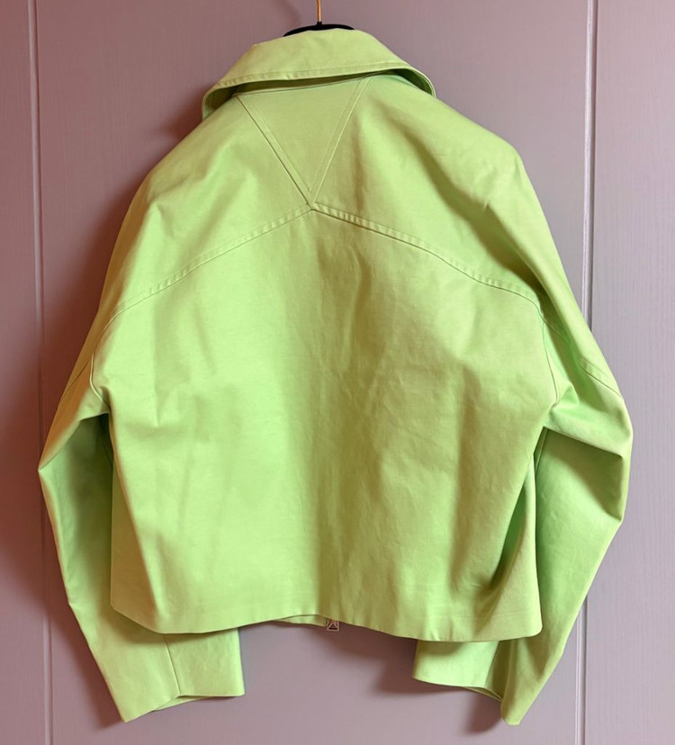 보테가베네타 코튼 트윌자켓 연두색 (36사이즈) 판매합니다.--3