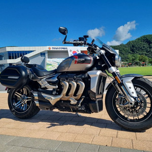 트라이엄프 로켓3 GT 점검 완료한 바이크 팝니다. 이미지