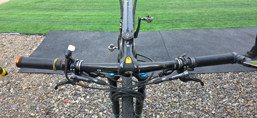 비앙키 카본 mtb 판매합니다 (급매)--2