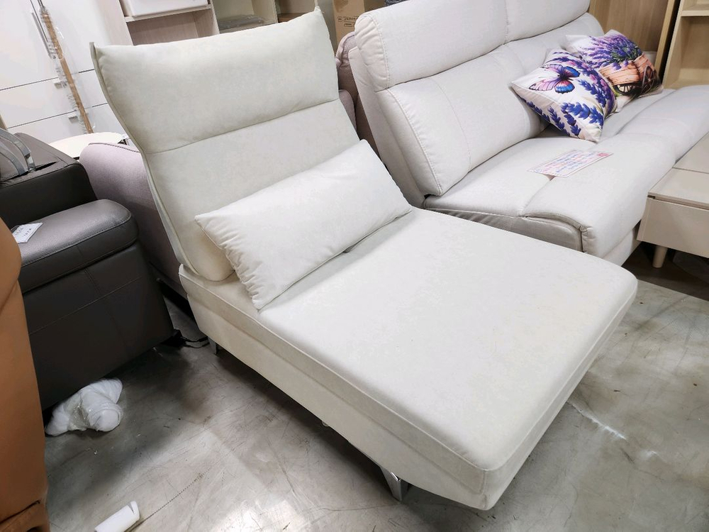 기능성 패브릭 1인 스윙 소파 미사용제품 저렴하게 팝니다 이미지