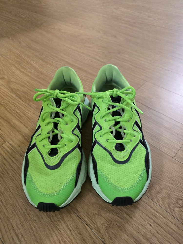 아디다스 오즈위고 240mm운동화 이미지