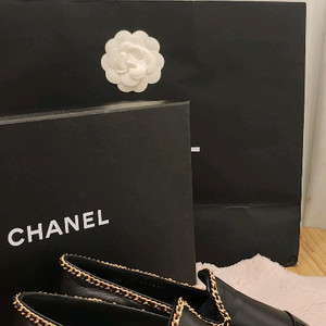 샤넬 램스킨 로퍼 블랙 금장 체인 37 새상품
