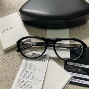 젠틀몬스터 오아 블랙 안경테 이미지