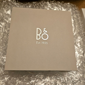 뱅앤올룹슨 beo grace 미개봉품 판매합니다