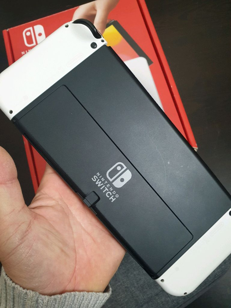 닌텐도 스위치 OLED 화이트 박스셋 판매합니다 이미지