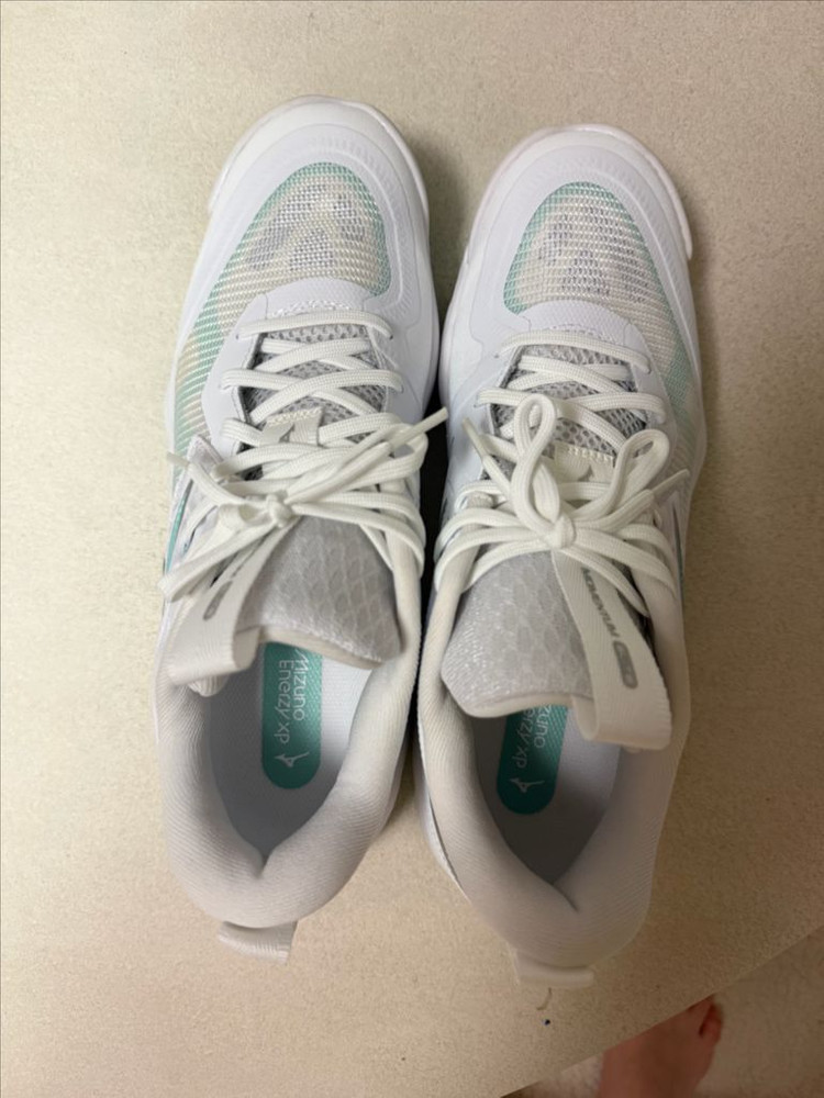 미즈노 웨이브 모멘텀 앨리트 베드민턴 운동화--2