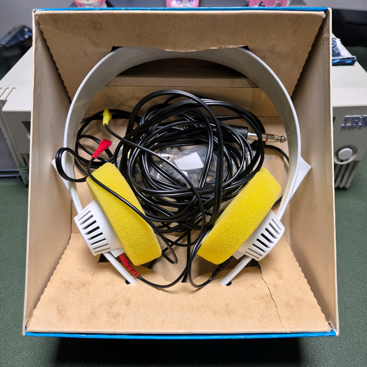 젠하이저 hd414 헤드폰--1