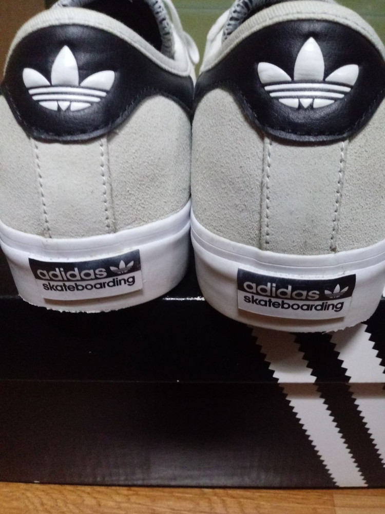 아디다스 아디 이지 프리미어 이미지