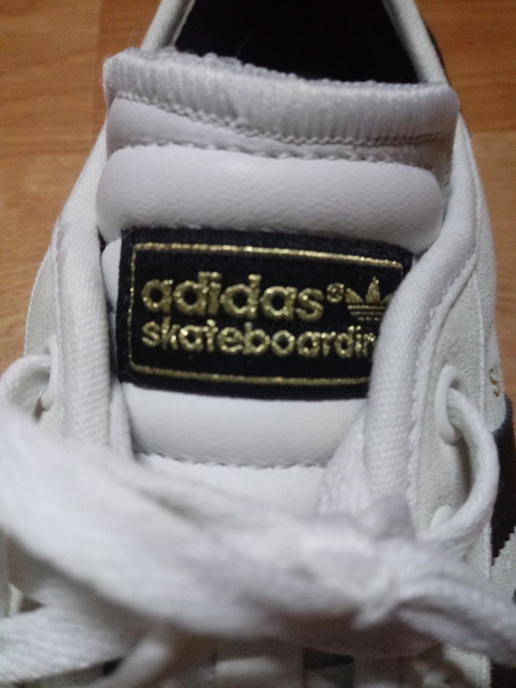 아디다스 아디 이지 프리미어 이미지