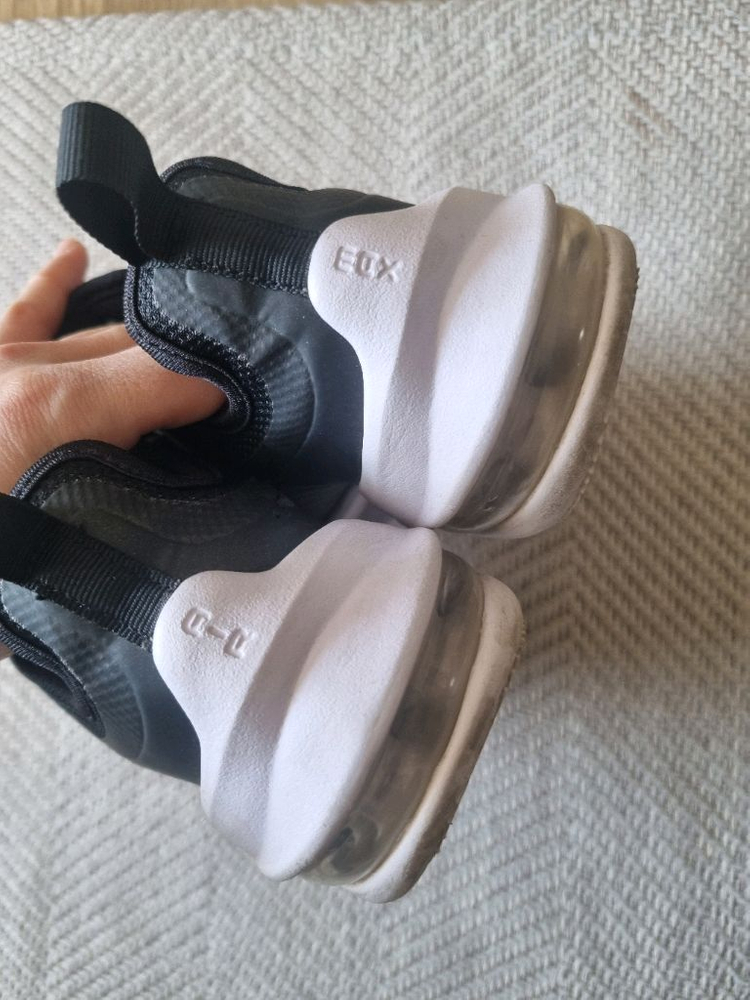 나이키 키즈 200사이즈 에어맥스 운동화 이미지