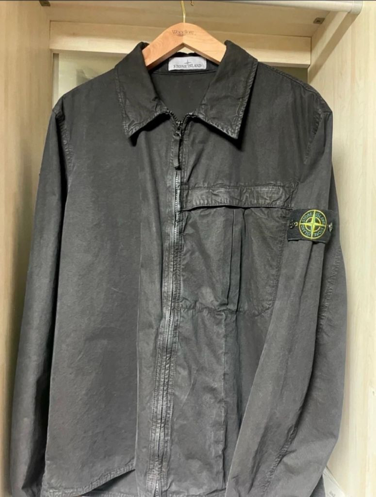 24FW 스톤 아일랜드 가먼트 다이드 집 오버셔츠 블랙 - XL 이미지
