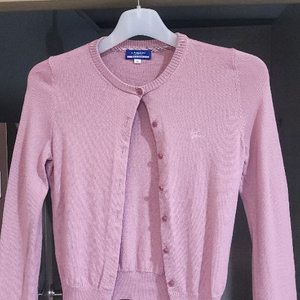 버버리 여성 블루라벨 가디건 44~ 스키니진 27