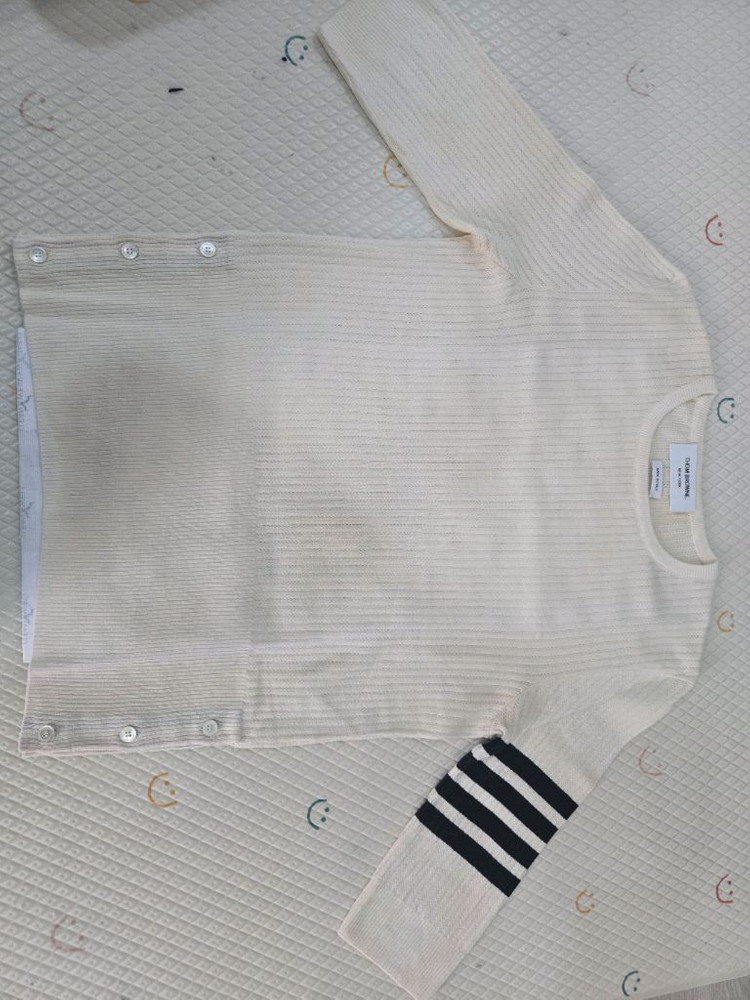 톰브라운 정품 아이보리 니트 42 사이즈--1