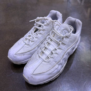 나이키 에어맥스95 에센셜 트리플화이트 슈즈 260