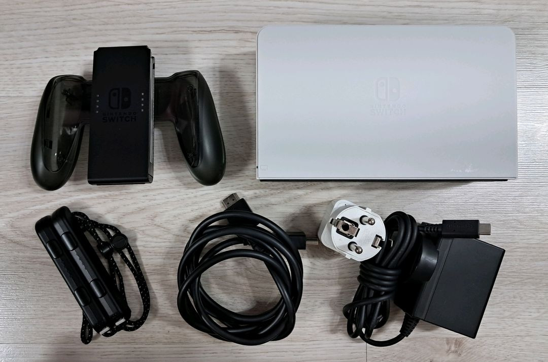 닌텐도 스위치 oled A급 풀구성 + 파우치--7