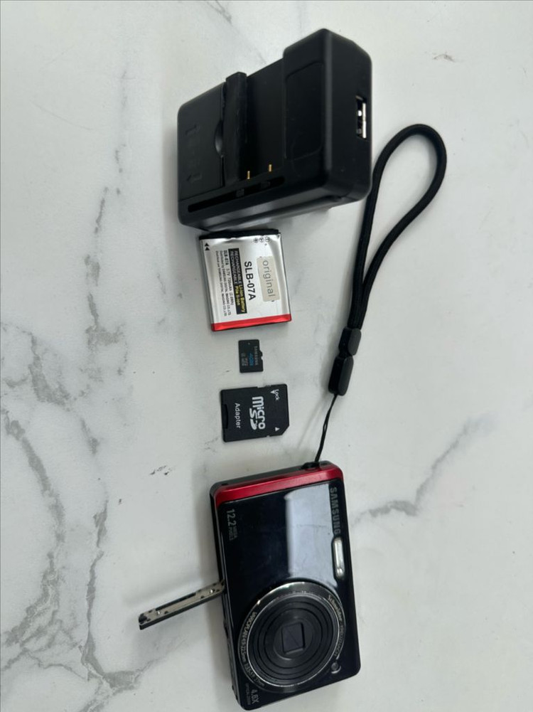 [풀터치] 삼성 VLUU ST500 한효주 카메라 빈티지 디카팝니다 이미지