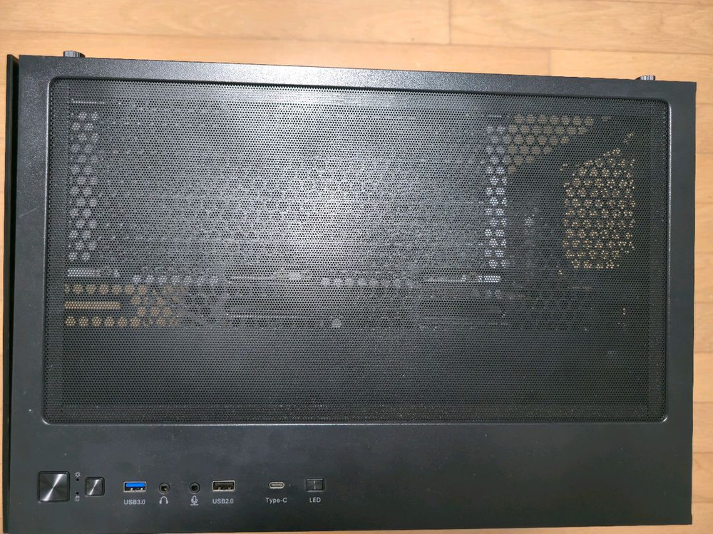 고성능 게이밍 컴퓨터--3