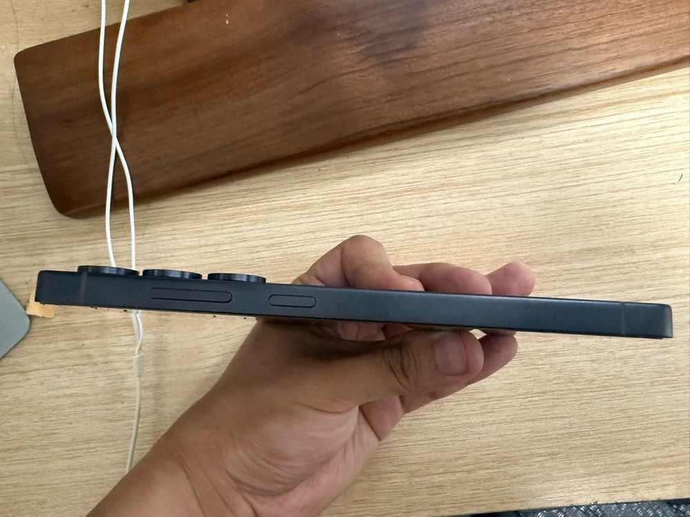 갤럭시 S25 울트라 512GB 티타늄 블랙 박스포함--5