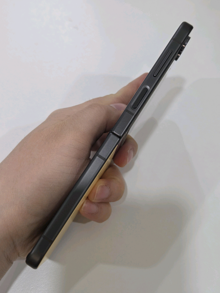 Z플립5 512G 자급제 특SSS급 한정판 거제플립5 창원플립5--3