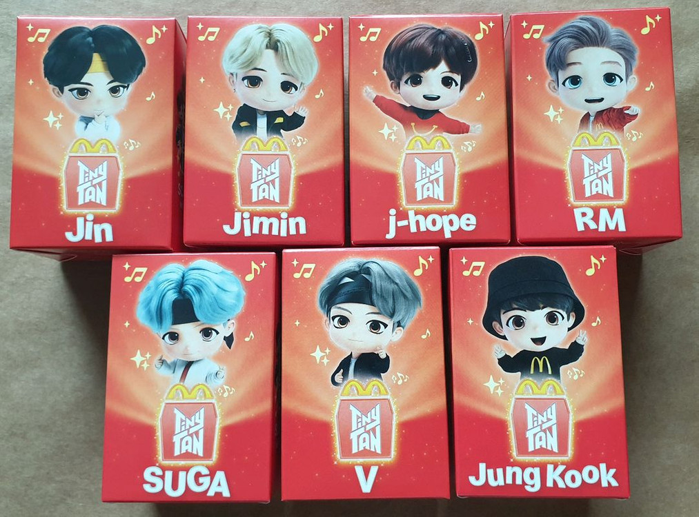 맥도날드 BTS 타이니탄 피규어세트(1차&2차) 팝니다 이미지