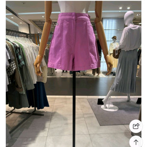 잇미샤 반바지 55사이즈(정가159,000원)-택포6만원