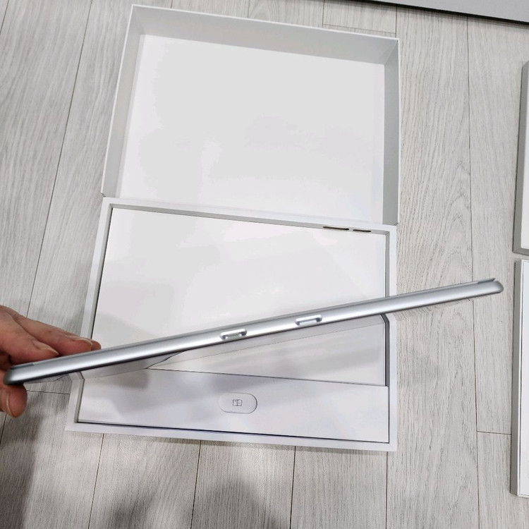 MS 서피스프로11 엘리트 노트북 32G 1TB 풀구성 판매--6