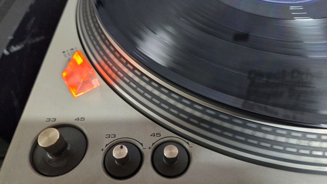 테크닉스 Technics SL 1300 전자동 턴테이블 이미지