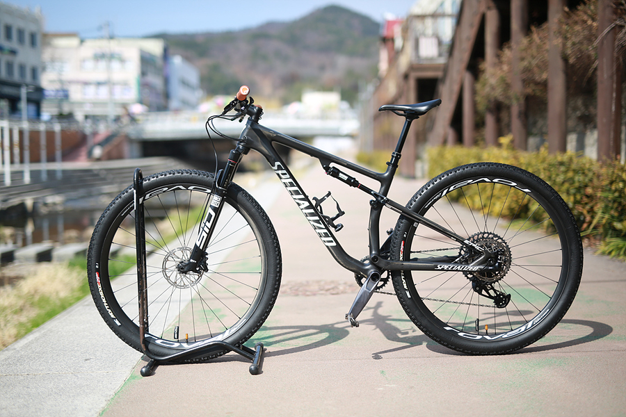 23년 스페셜 에픽 익스퍼트 XC 풀샥 *GX AXS* M 29인치--3