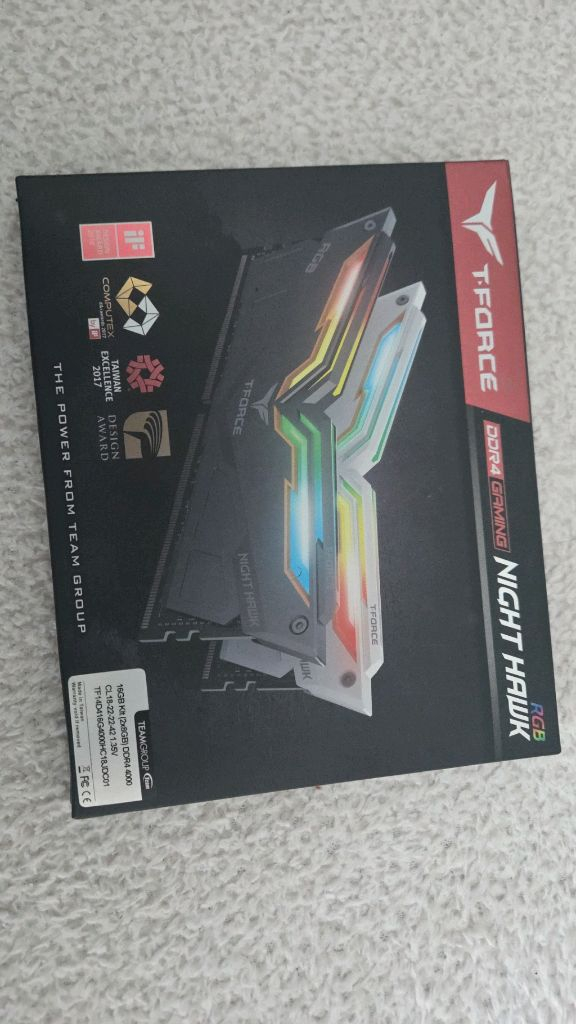 미개봉 팀그룹 ddr4 4000mhz cl18 (8g x2)--1