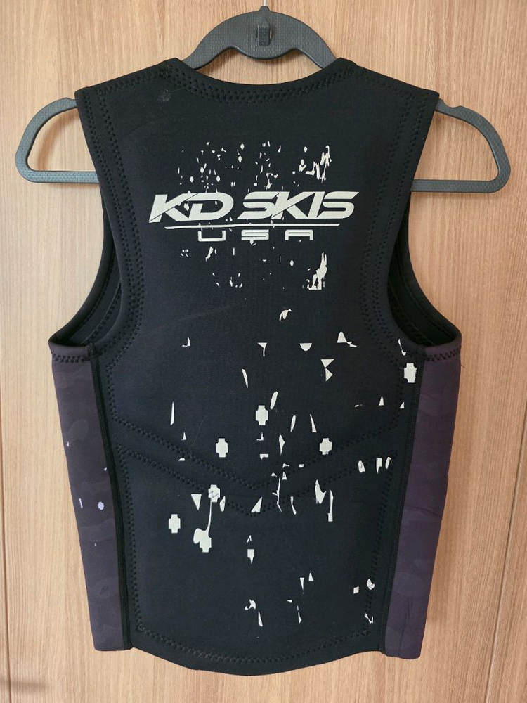 KD SKIS 라이프자켓 s 이미지