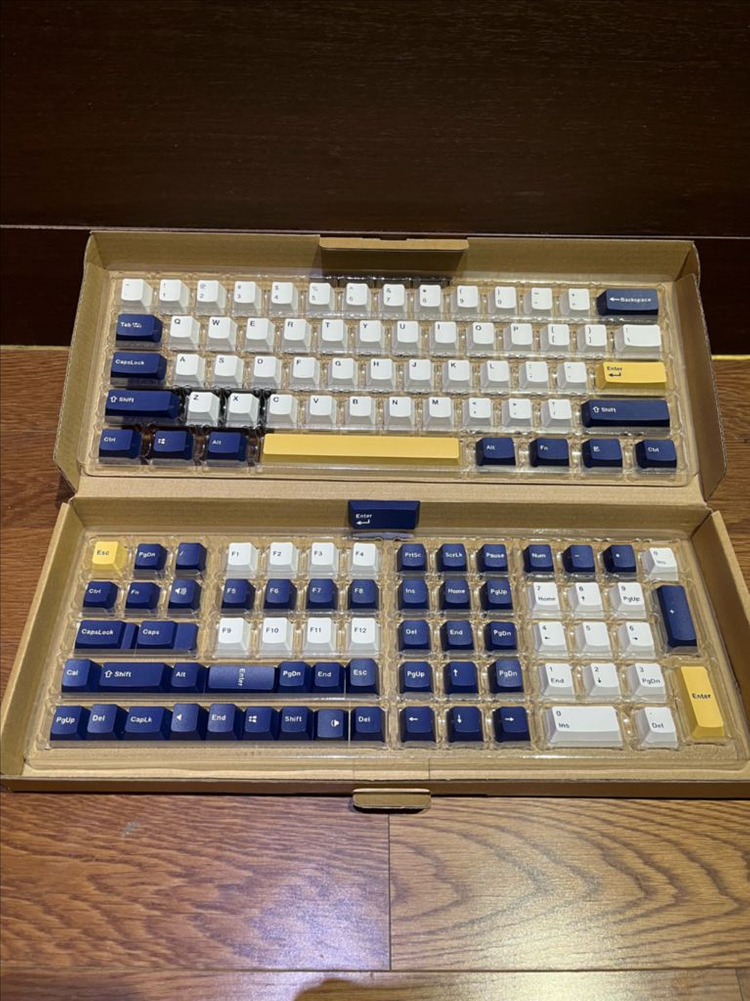 아이페이,Cmk, kbdiy, 스웨그키 블랙 투명 키캡 팝니다 이미지